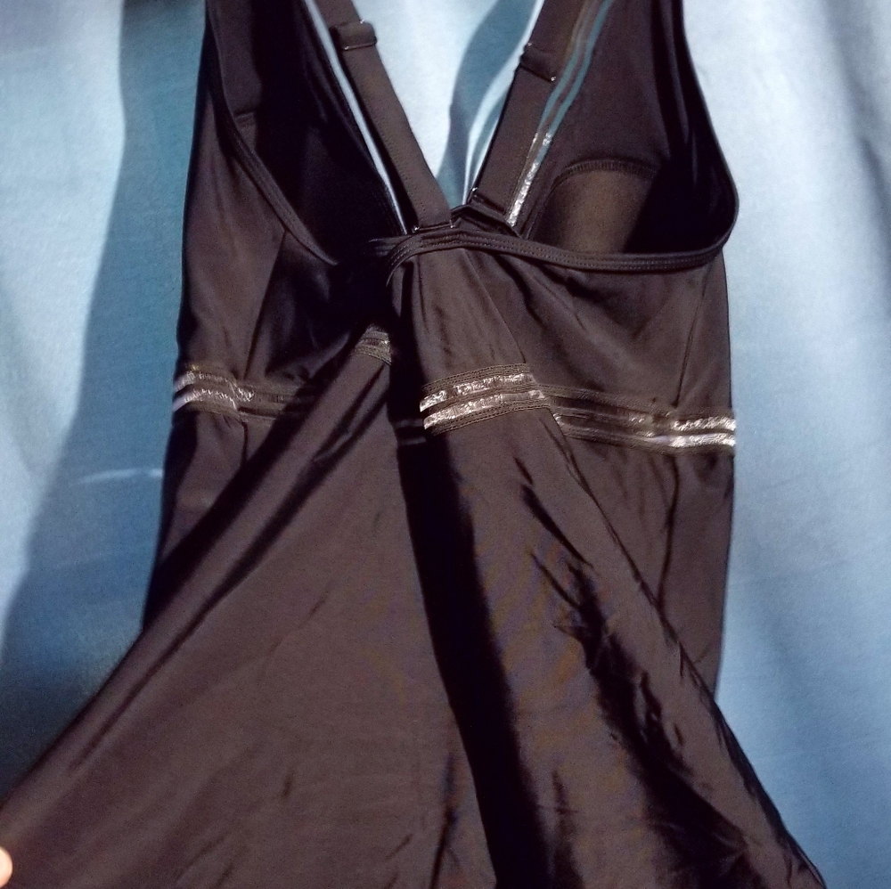 NWOT Torrid Size 3 Black Swimsuit - Picture 6 of 9